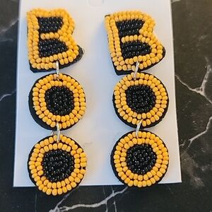 NWOT Halloween Beaded Boo Earrings